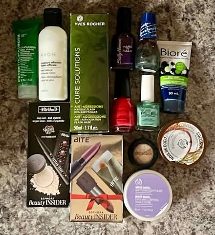 Photo of free Beauty products (North West Aurora) #1