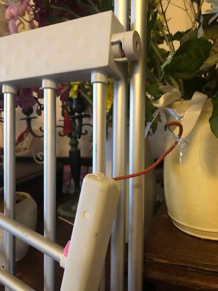 Photo of free Airer (for repair/materials?) (furze hill) #4