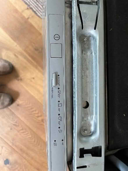 Photo of free Integrated Dishwasher (Tilehurst RG30) #2