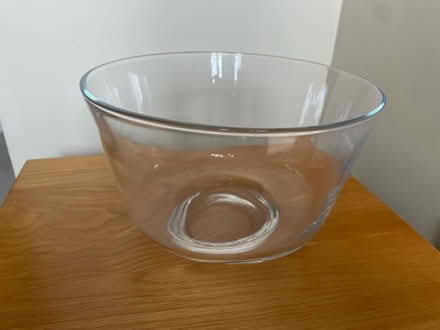 Photo of free Large glass bowl (RM7) #2