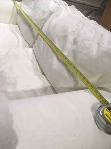Photo of free 2 seater white sofa (Strathbungo, G41) #2