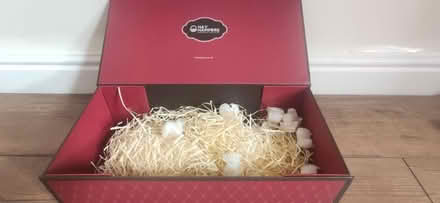 Photo of free Hay hamper gift box (CV31) #4