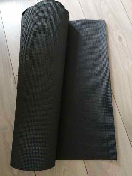 Photo of free 10 black yoga mats (Idle BD10) #1