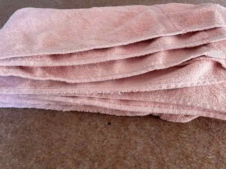 Photo of free Two large bath towels (East Barnet EN4) #2