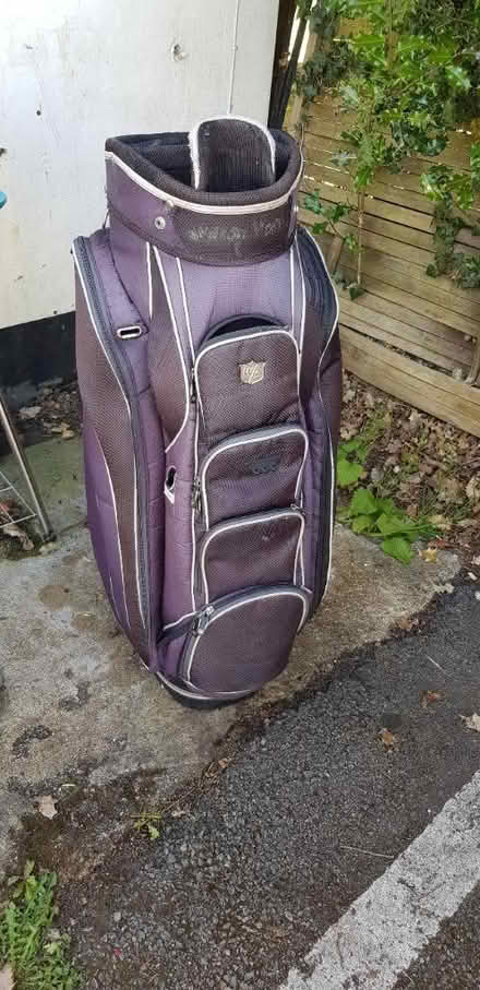 Photo of free Golf bag (Farnborough GU14) #1