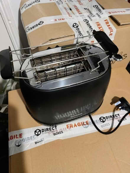 Photo of free Toaster (SW17) #1