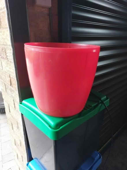 Photo of free Red plastic pot (Bancroft MK13) #1