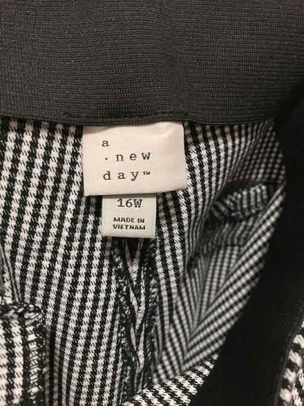 Photo of free Pants, size 16 (XL) Like new (Midtown East) #2