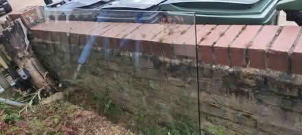 Photo of free Glass diamonte dining table (Tottenham) #3