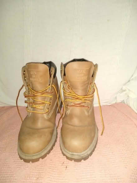 Photo of free Pair of boots (Mile Cross NR3) #1