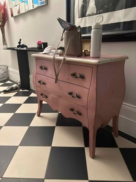 Photo of free chest of drawers (W11) #1