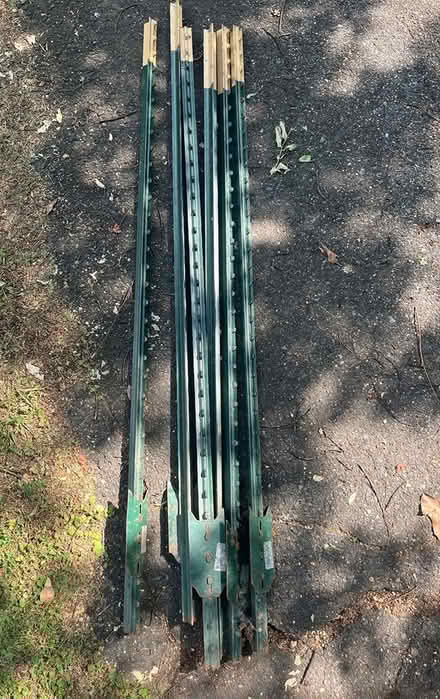Photo of free Six metal posts 4-5 ft tall (Tenleytown) #1