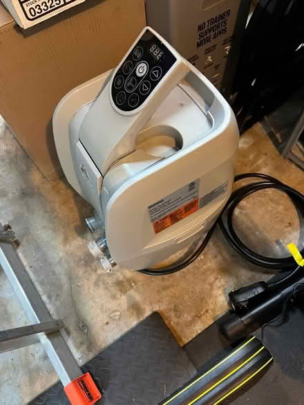 Photo of free Saluspa hot tub pump project (Bothell - Canyon Park) #1