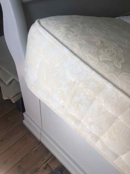 Photo of free Hypnos King size De luxe mattress (Box GL6) #2