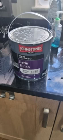 Photo of free Johnstone's Brilliant white Satin finish New tin (Caldecott OX14) #1