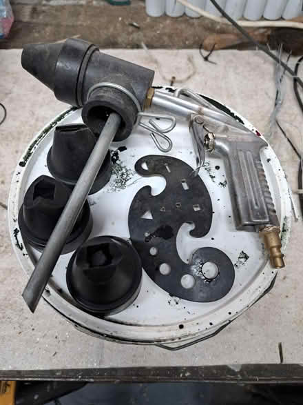 Photo of free Sand blasting kit (Little Lever BL3) #2