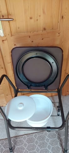 Photo of free Commode (Bramhall SK7) #2