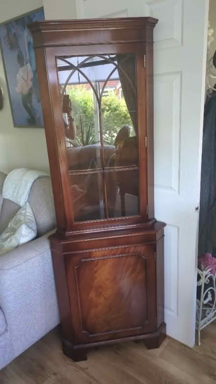 Photo of free Mahogany Corner Unit (Spital CH63) #1
