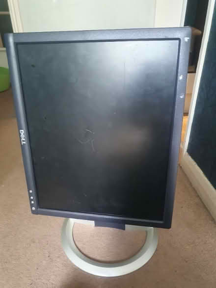 Photo of free Dell computer monitor (scratched) (South Kensington SW7) #3