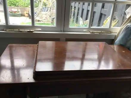 Photo of free Singer treadle sewing machine (Kirkton DD3) #4
