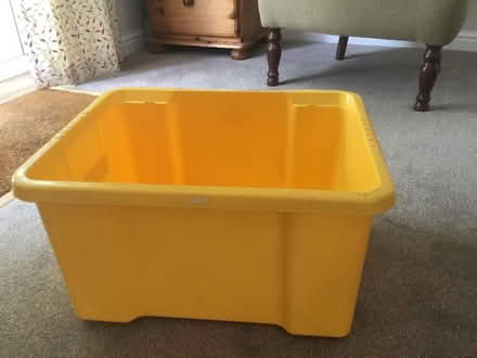 Photo of free storage/toy box (Abingdon-on-Thames OX14) #1