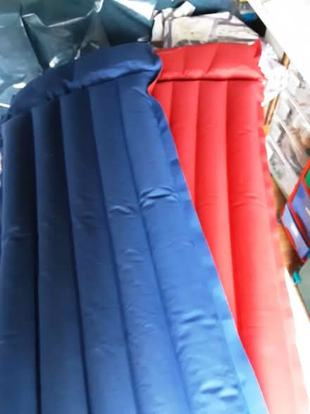 Photo of free 2 single airbeds (Great Moor SK7) #1