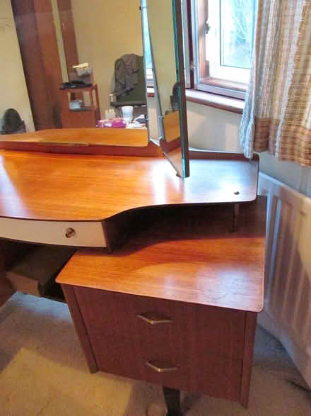Photo of free Limelight dressing table (Sidcup DA14) #4