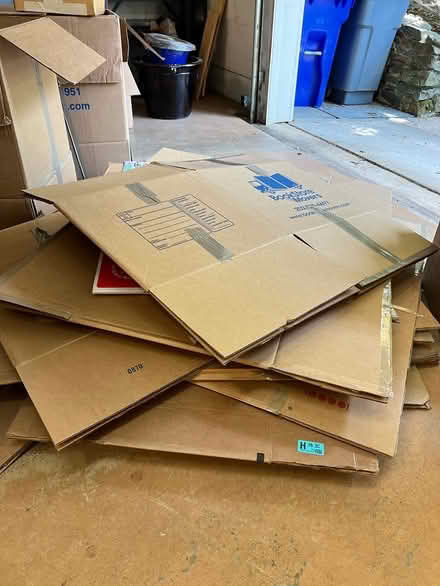 Photo of free Moving boxes and packing materials (Bethesda) #1