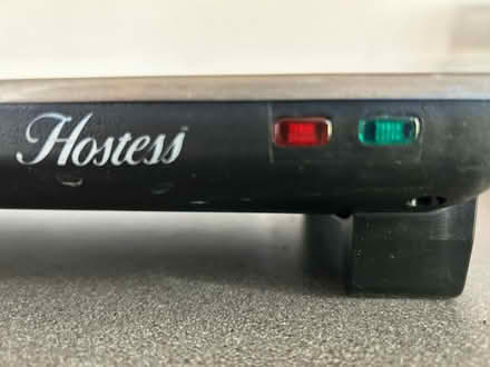 Photo of free Hostess hot plate (HP22) #2