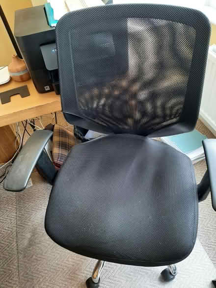 Photo of free Office Chair (market harborough LE16) #1