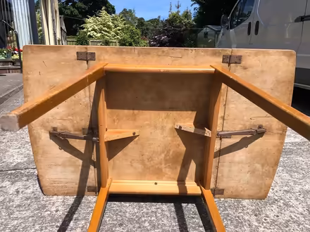 Photo of free Kitchen table (Lambeg, Lisburn BT27) #3