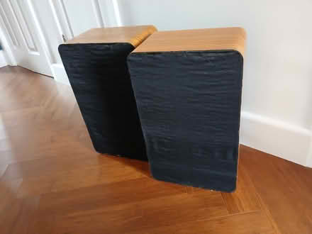 Photo of free Pair of music speakers. (Marsh Farm LU3) #1