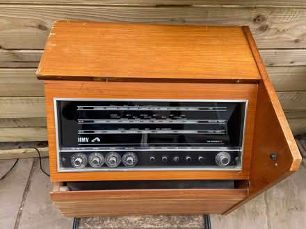 Photo of free Analog radio (Paignton) #1