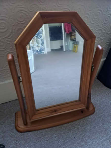 Photo of free Pine dressing table mirror (Bohemia TN37) #1