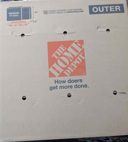 Photo of free 2 HomeDepot medium TV moving boxes (Inwood, Manhattan)