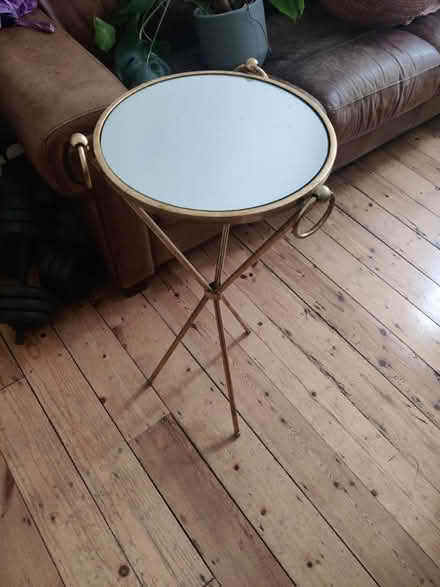 Photo of free Mirror table (SW17) #1