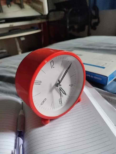 Photo of free Red Alarm Clock (Burbage LE10) #3