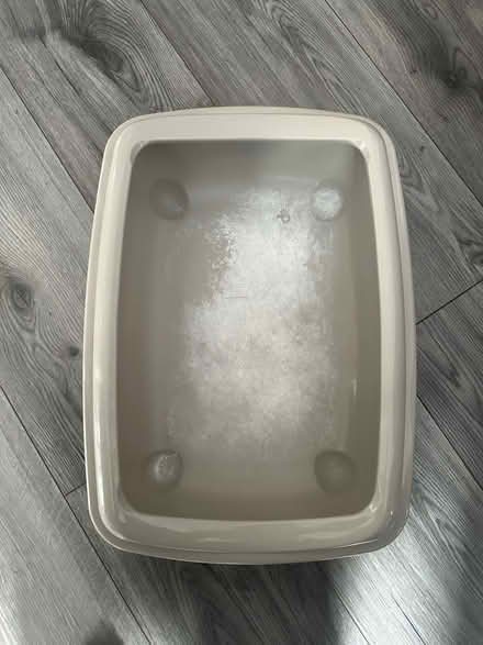 Photo of free Cat litter tray (G78) #1