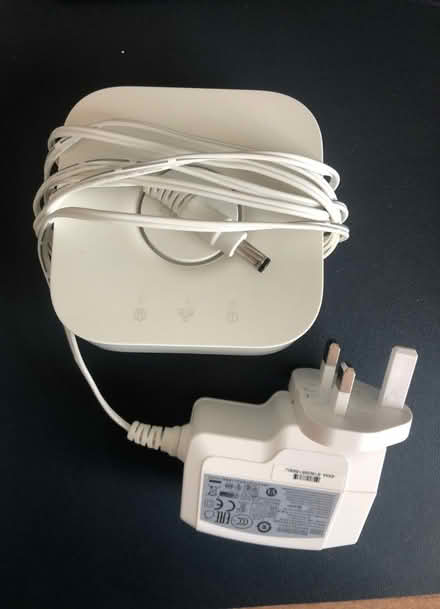 Photo of free Old Hue Smart Lights Hub (Manchester, Didsbury, M20) #1