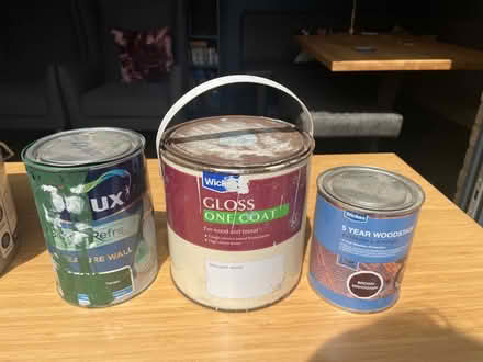 Photo of free Different paints or stain (The Rowans Baldock) #1