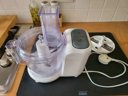 Photo of free food processor medium sized (Tattenhoe MK4) #1