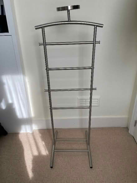 Photo of free Clothes valet / stand (St Albans AL1) #1