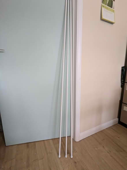 Photo of free Extending Curtain Rods (Riverhead TN13) #1