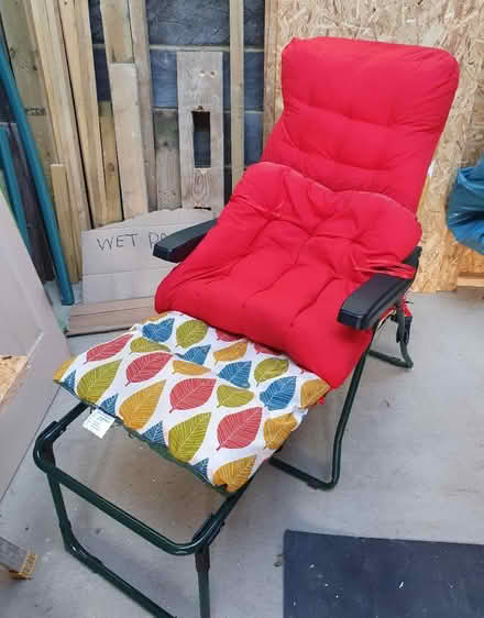 Photo of free Garden lounger (CT8) #3