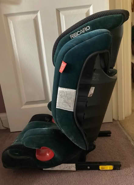 Photo of free Car seat (Motspur Park KT3) #3