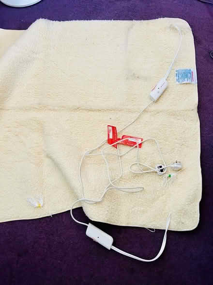 Photo of free Electric blanket. RM13 8TP (Rainham) #4