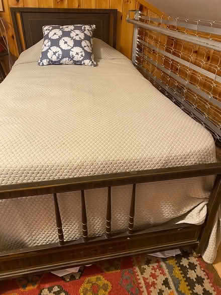 Photo of free Vintage twin beds (2) (Mt. Vernon)