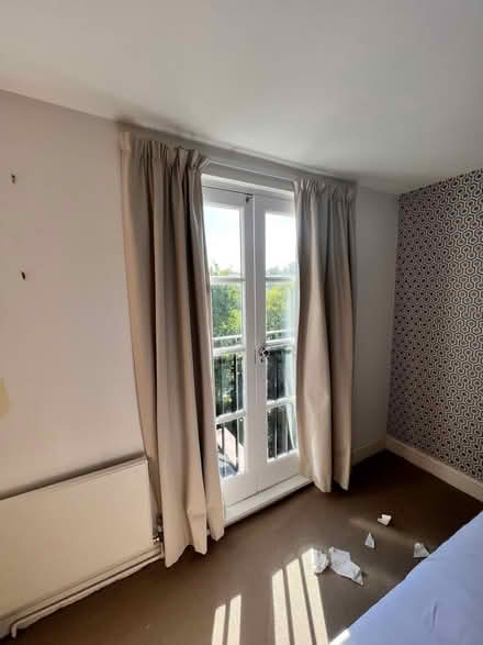 Photo of free Used beige curtains (North Dulwich SE24) #1