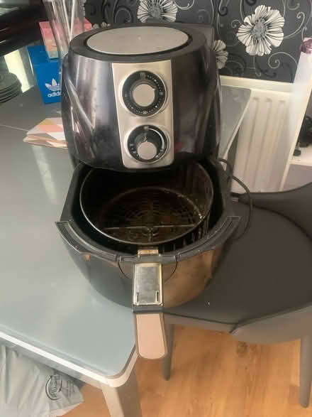 Photo of free Air fryer (Deptford) #1