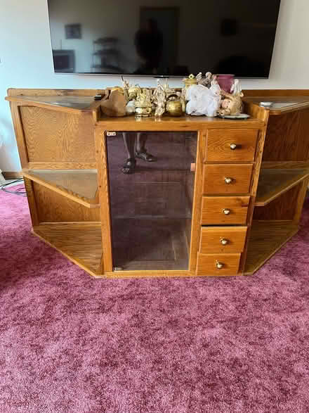 Photo of free Tv stand/cabinet (Ankeny)